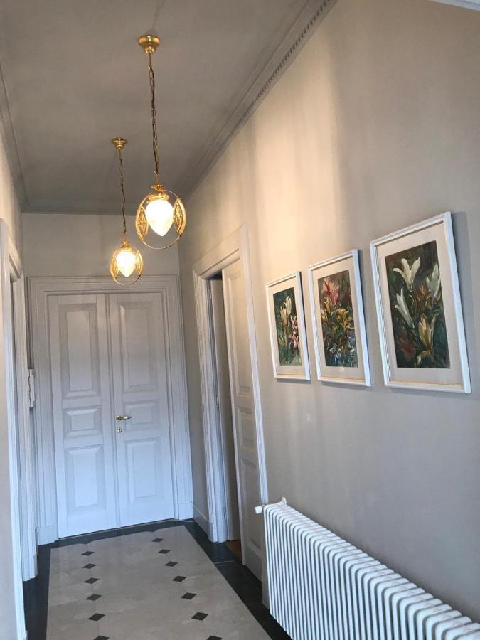 Augsburg Apart П'ятра-Нямц Екстер'єр фото