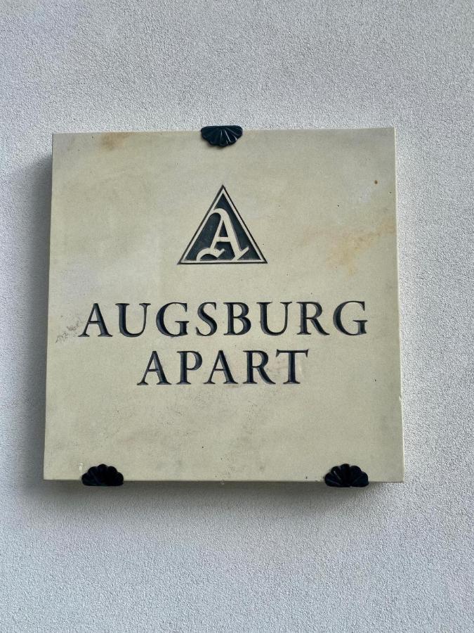 Augsburg Apart П'ятра-Нямц Екстер'єр фото