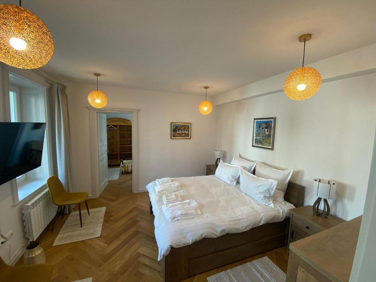 Augsburg Apart П'ятра-Нямц Екстер'єр фото