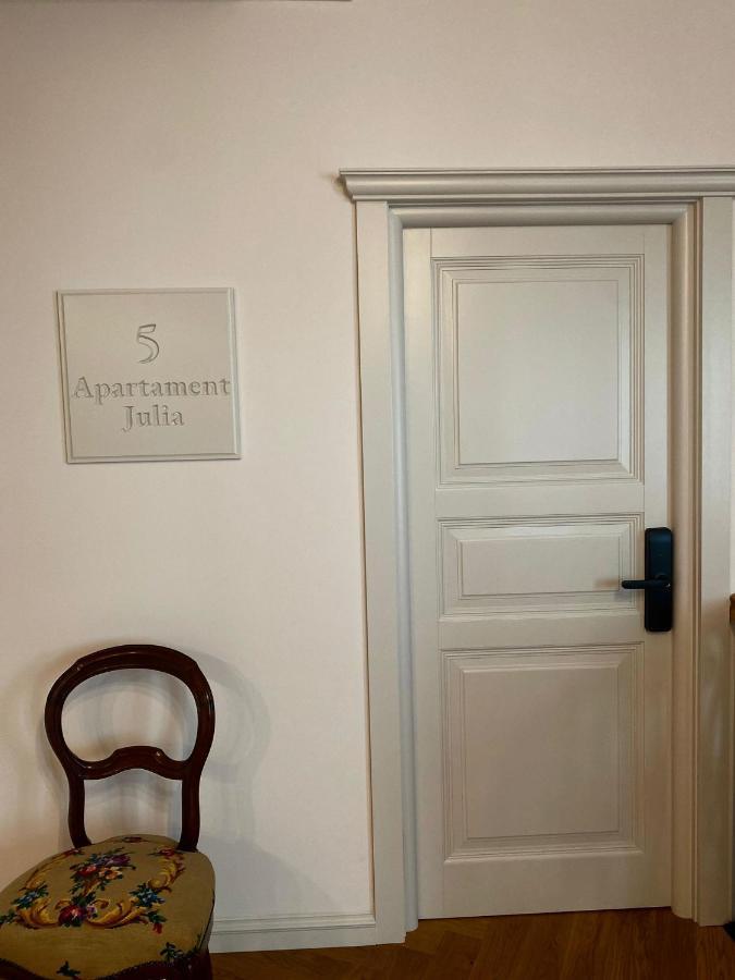 Augsburg Apart П'ятра-Нямц Екстер'єр фото